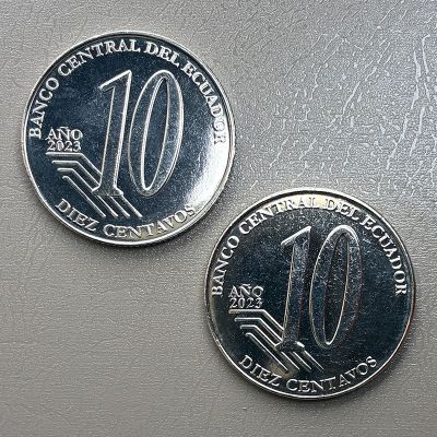 Ecuador - Lote 2 monedas de...