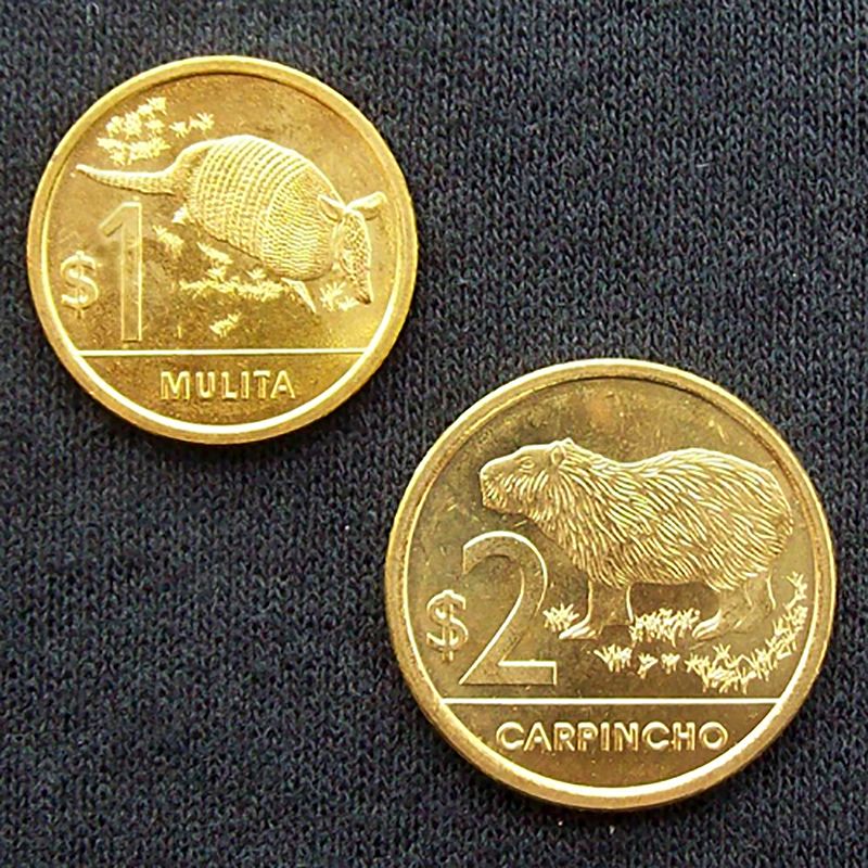 Uruguay - Coins lot 1and 2 Pesos 2011
